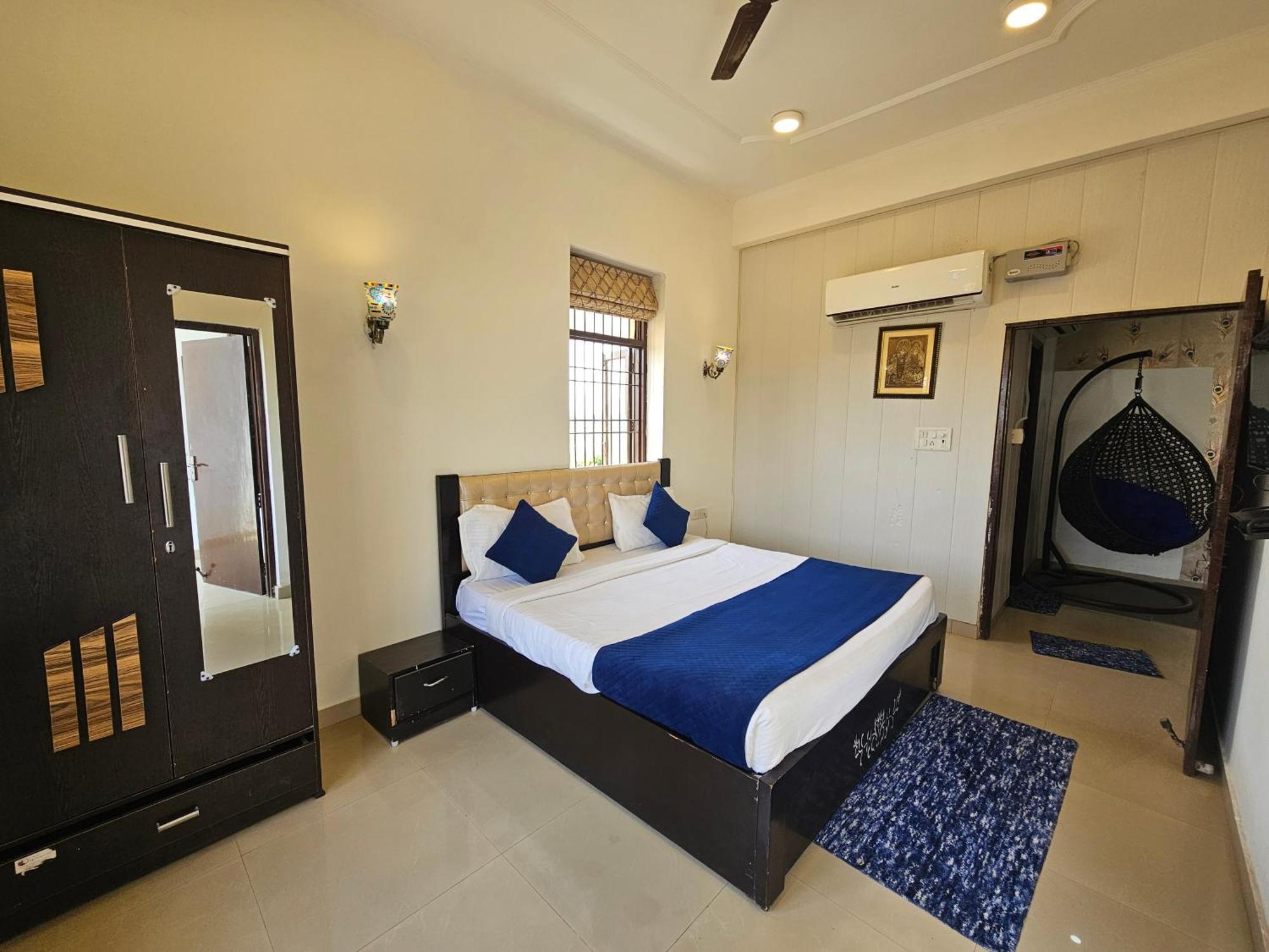 Elegance Resort Vrindavan Exterior photo