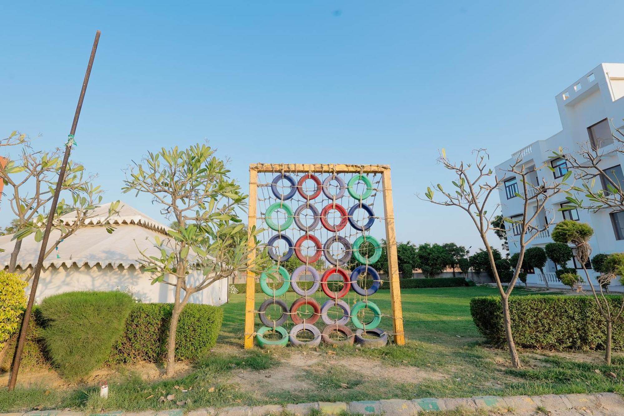 Elegance Resort Vrindavan Exterior photo
